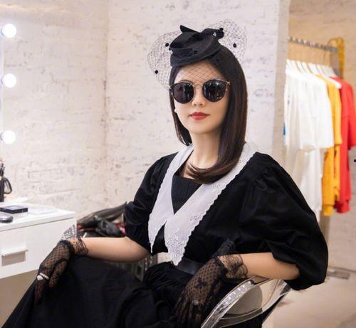 吃瓜最新事件爆料李湘是真的吗,吃瓜群众热议的真相究竟如何? 第3张 吃瓜最新事件爆料李湘是真的吗,吃瓜群众热议的真相究竟如何? 第3张